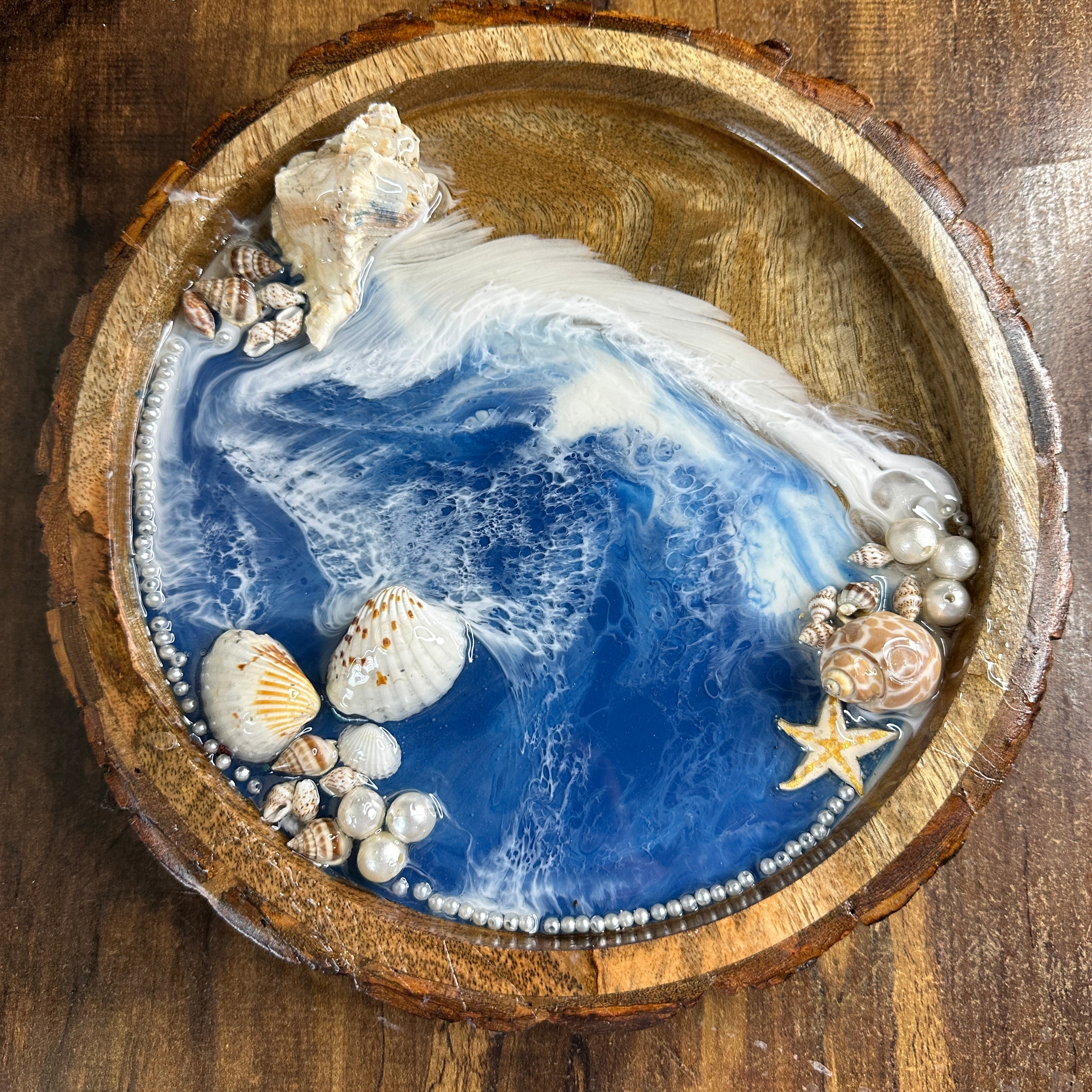 10 inch ocean tray with white pearls and sea shells