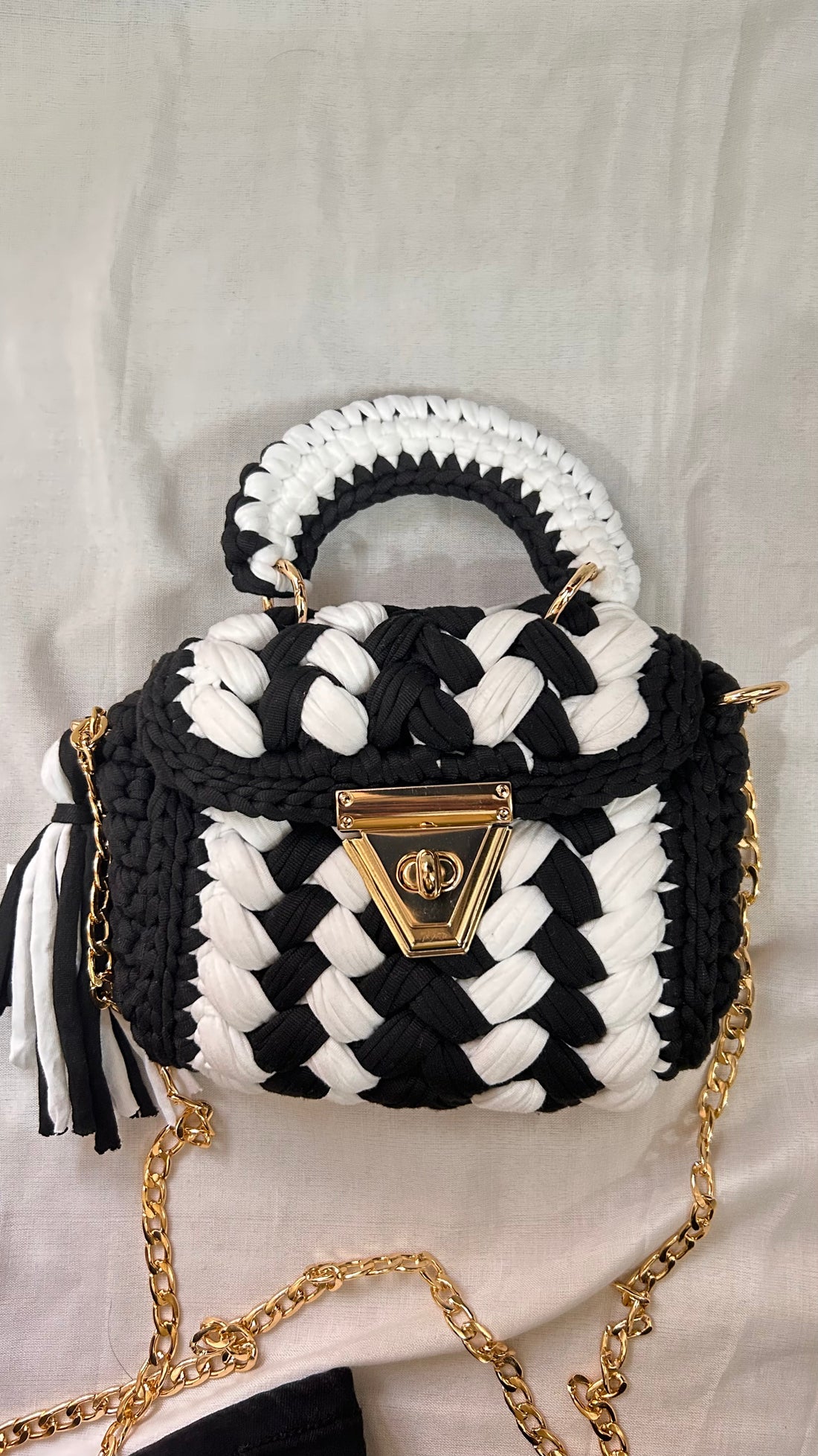 Monochrome Grace Multicolor Crochet Bag