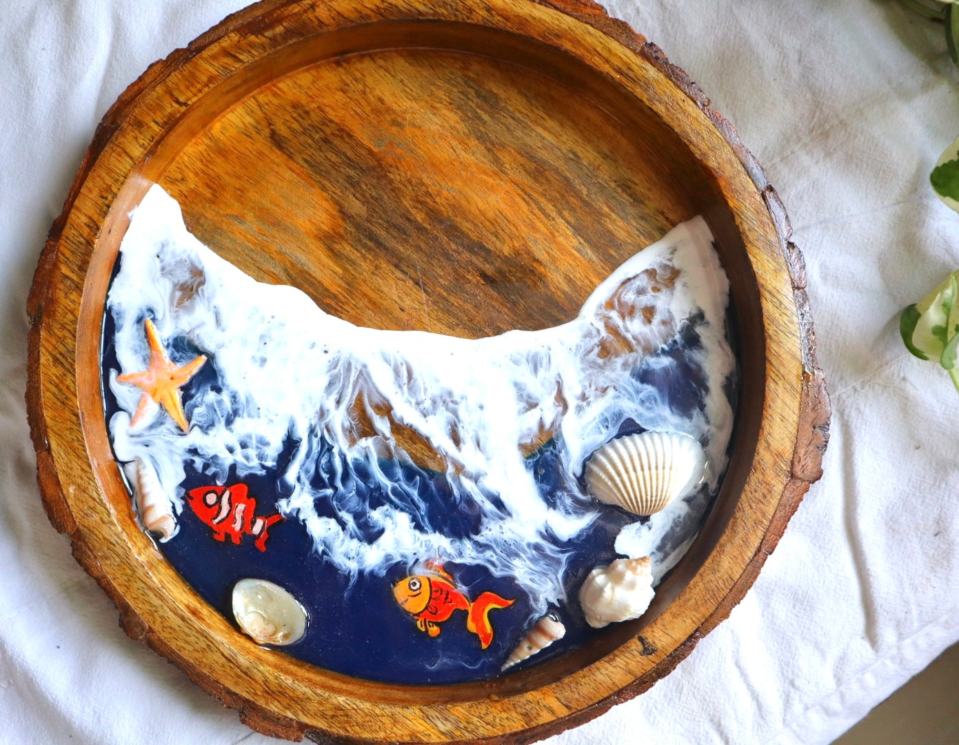 Epoxy Ocean Wooden Circular Tray with handmade fishes | Beach Theme Resin Serving Tray