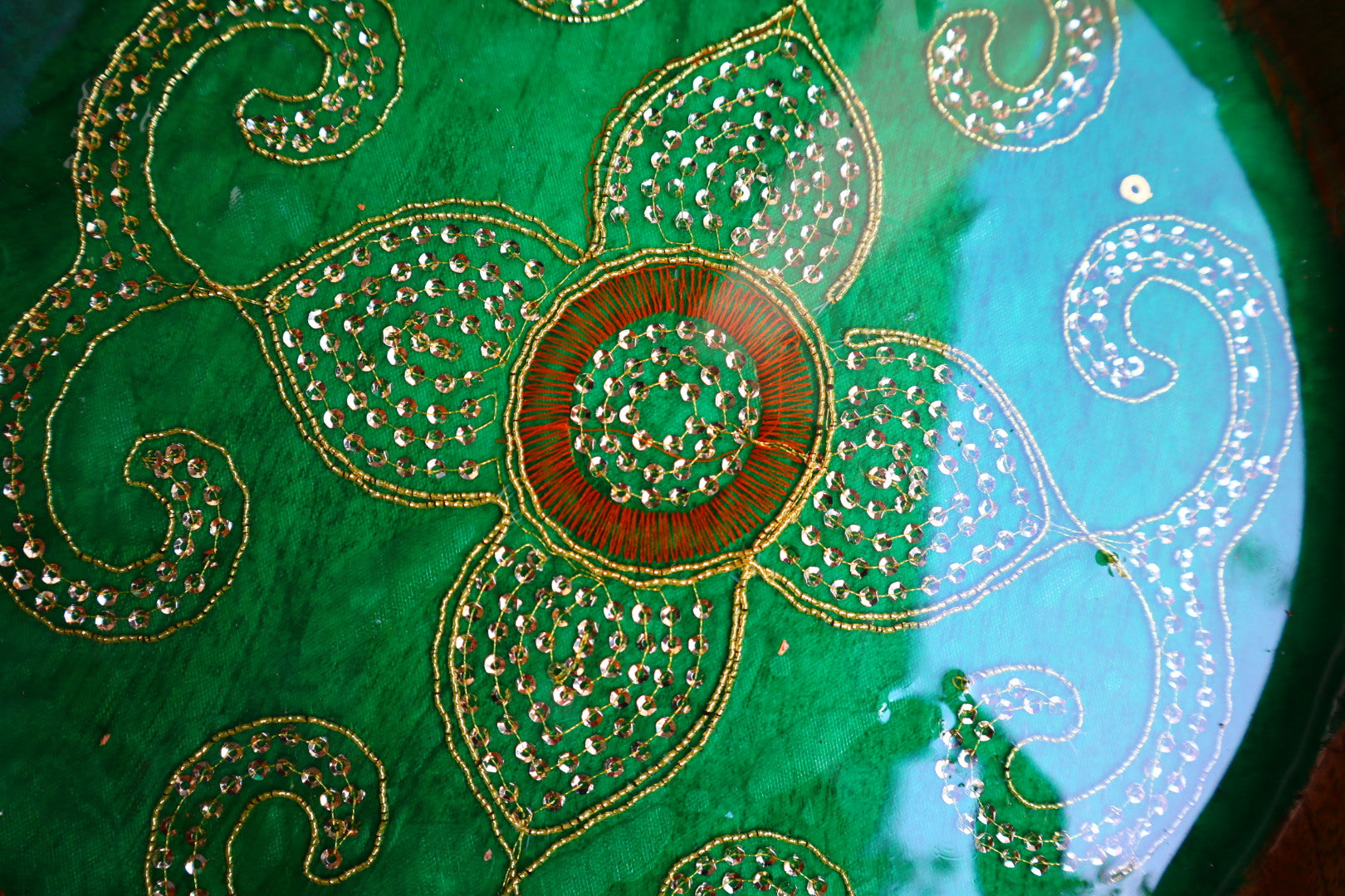 Green Print Circle Resin Serving Tray