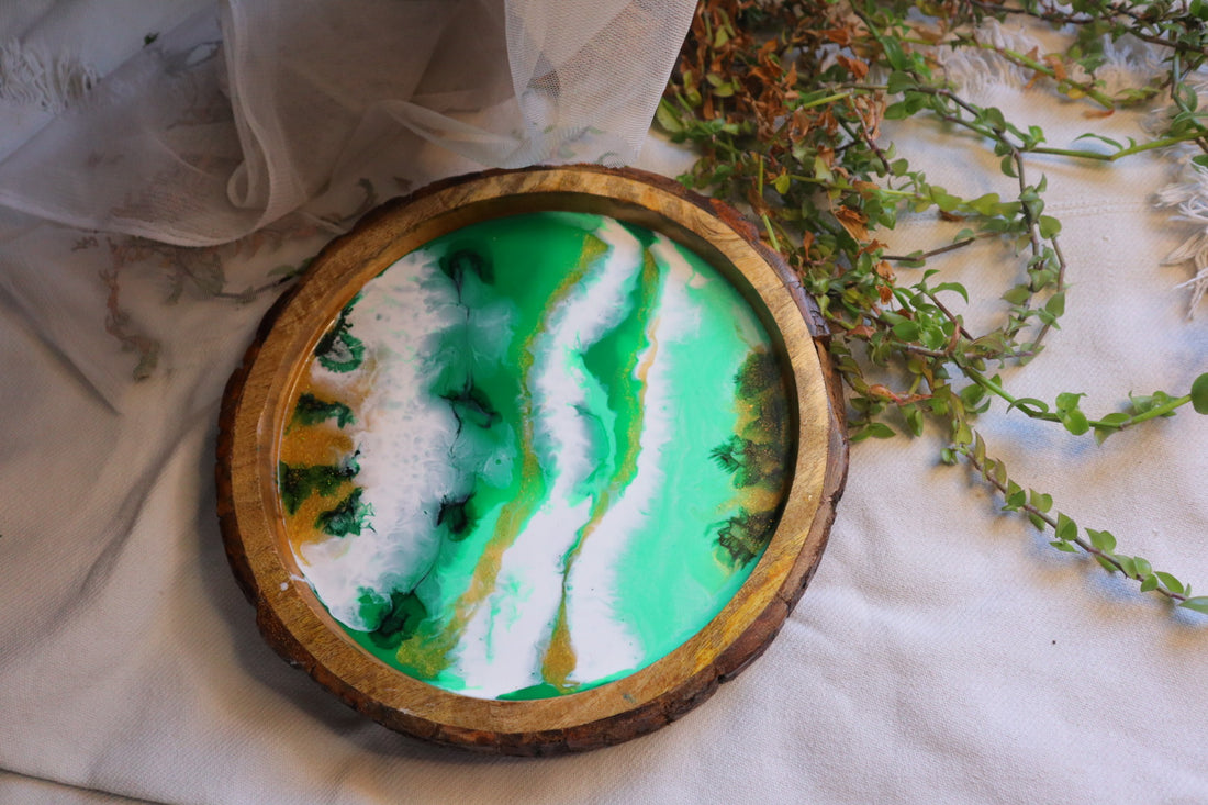 Green Custom Effect Resin Serving Tray