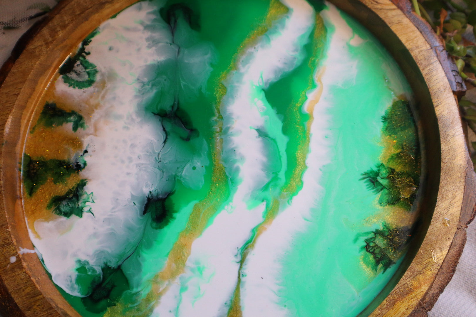 Green Custom Effect Resin Serving Tray