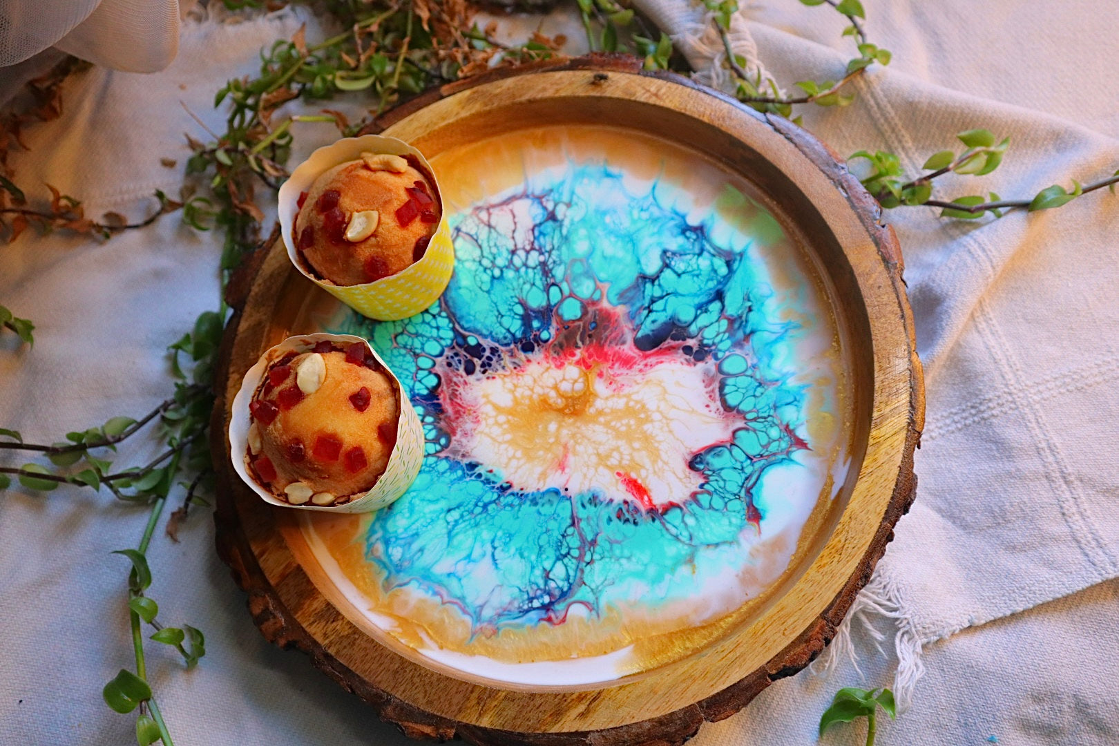 Epoxy Colorful Pattern Wooden Circular Tray | Resin Serving Tray