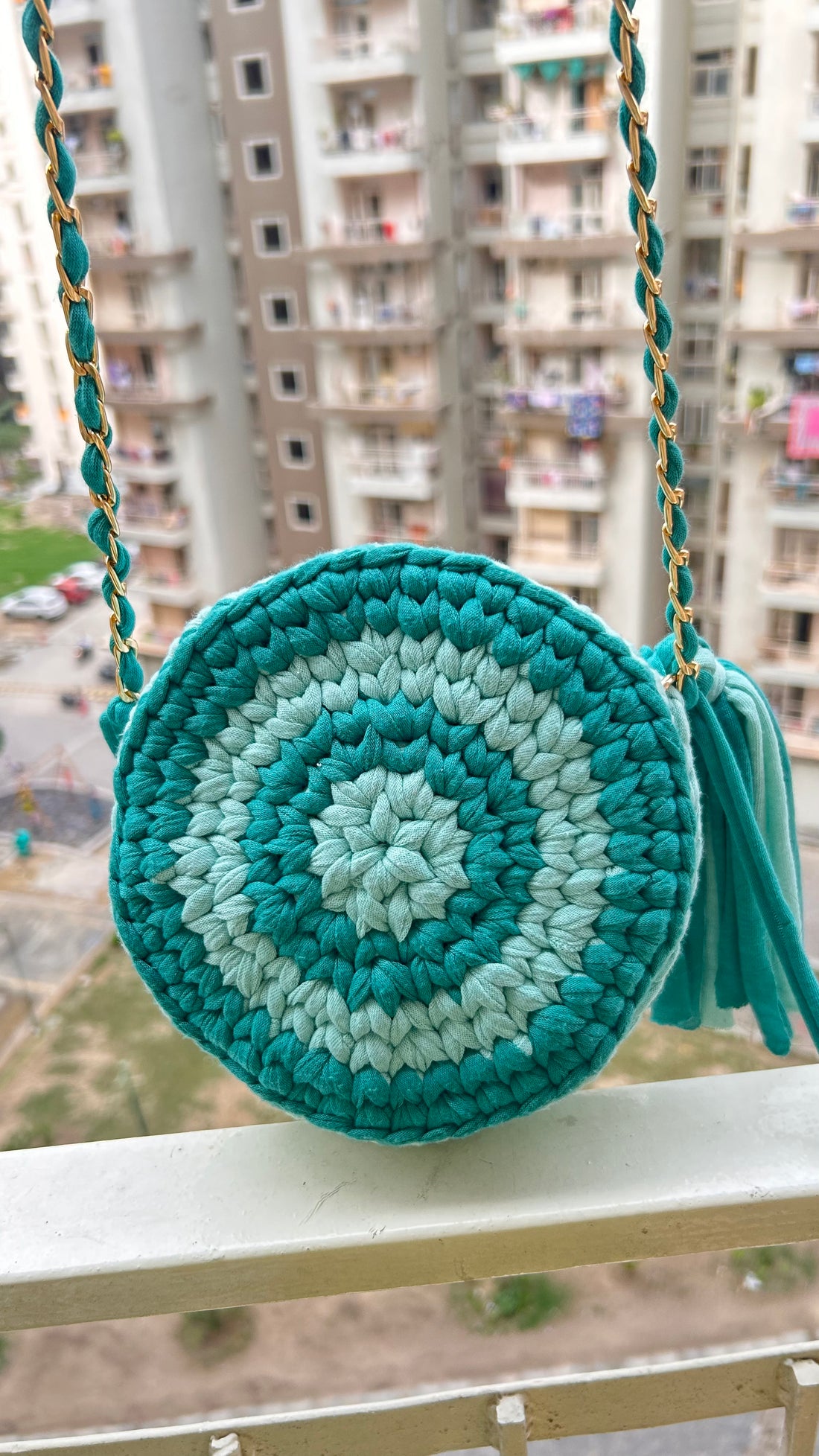 Handmade Green circle crochet bag