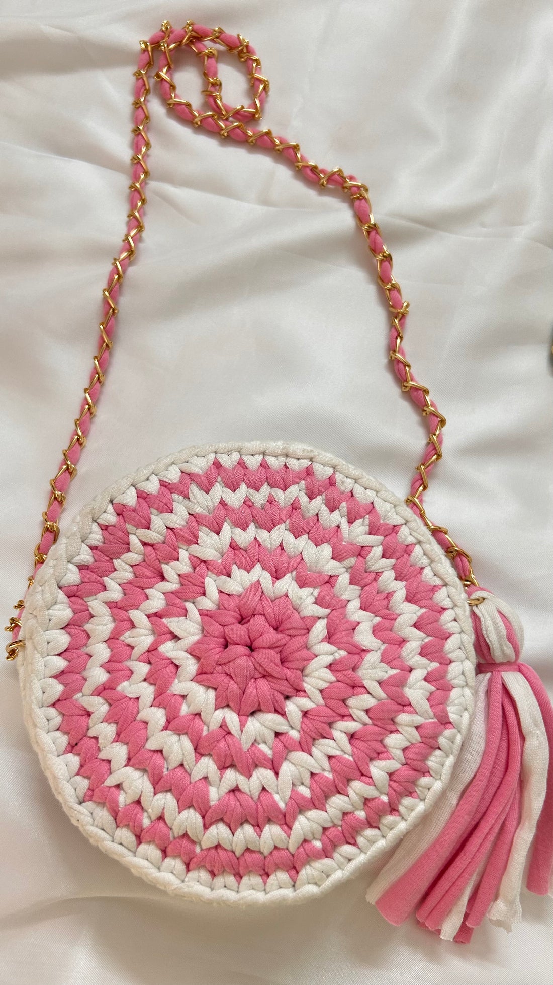 Circle White And Pink Handcrafted Crochet Bag