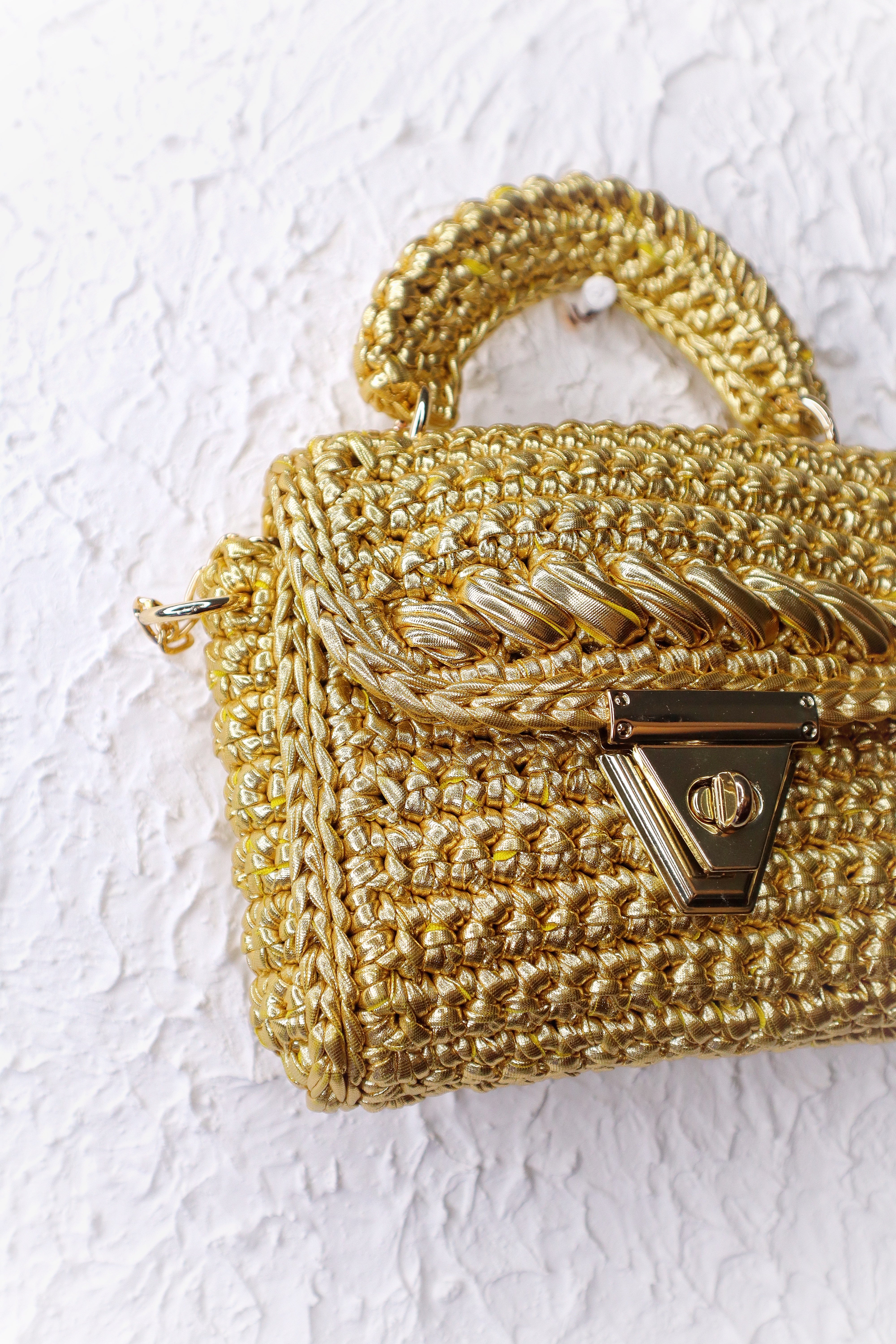 Handmade Macramé/Crochet Shoulder Purse high quality w/Gold Chain Straps